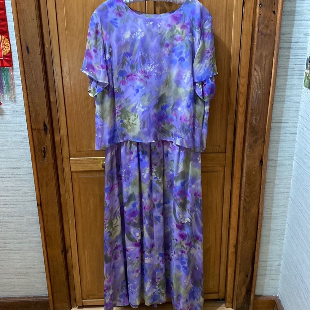 Coldwater Creek 100% silk dress in lavender floral watercolor